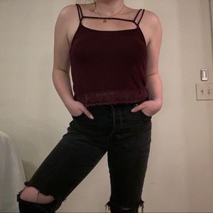 Burgundy/maroon cropped tank top ✨